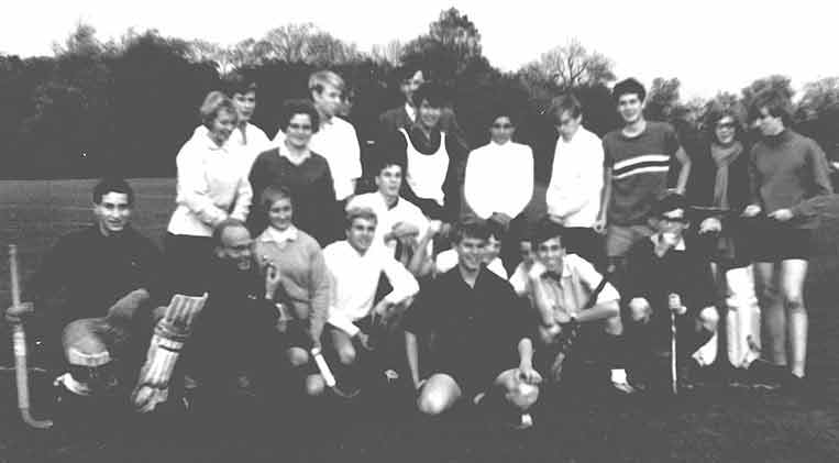 Hockey (18000 bytes)